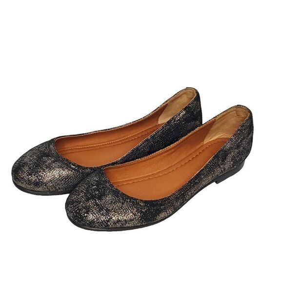 Frye Suede Carson Ballet Flats 7.5 Black Metallic Silver Tone Distressing - Picture 2 of 8